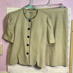 JESSICA HOWARD women’s skirt w/jacket  (skirt sz16)  beige